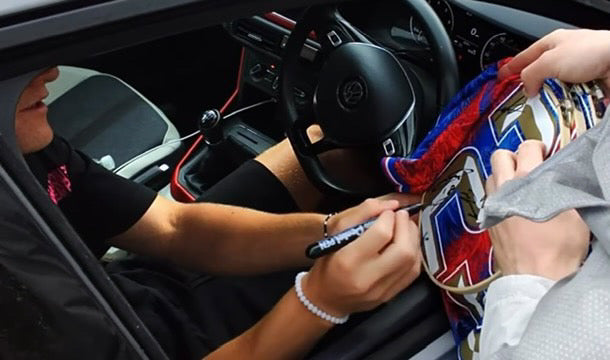 10F1 SIGNED CUSTOM FA CUP WINNERS SHIRT